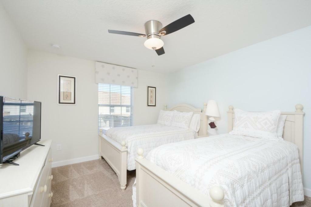 Pleasant House In Storey Lake Near Disney Кисими Екстериор снимка