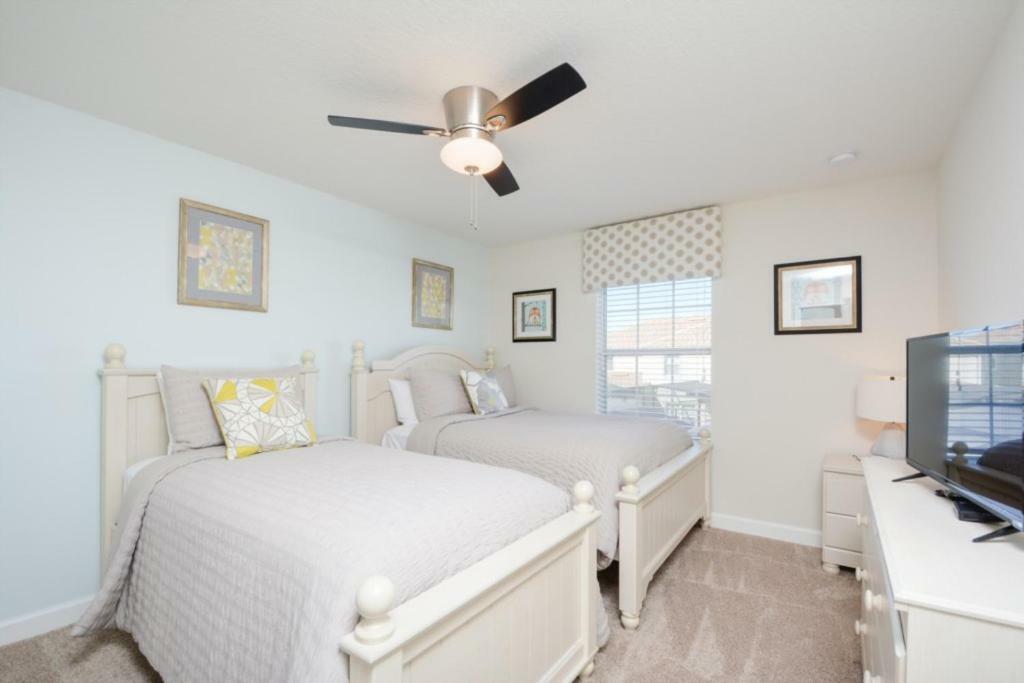 Pleasant House In Storey Lake Near Disney Кисими Екстериор снимка